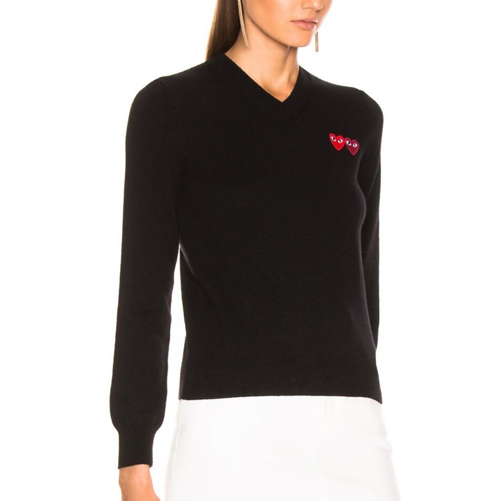 COMME DES GARCONS PLAY Double Emblem V Neck Sweater
